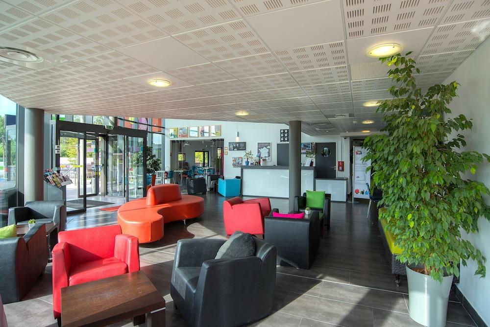 Ibis Styles Pertuis Portes Du Luberon Eksteriør bilde