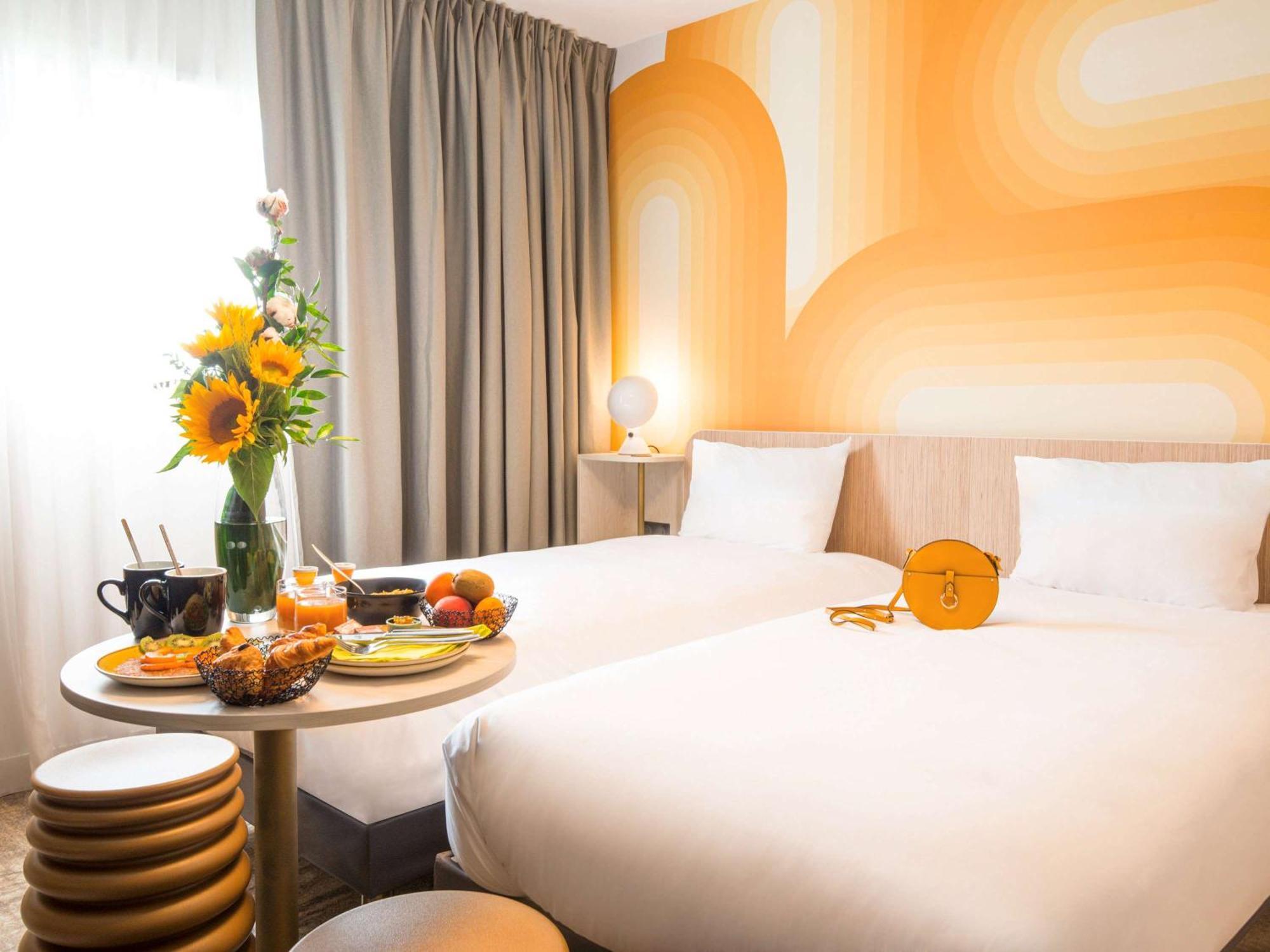 Ibis Styles Pertuis Portes Du Luberon Eksteriør bilde