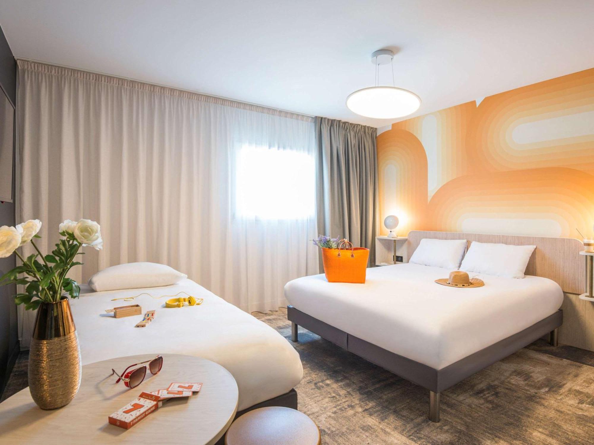 Ibis Styles Pertuis Portes Du Luberon Eksteriør bilde