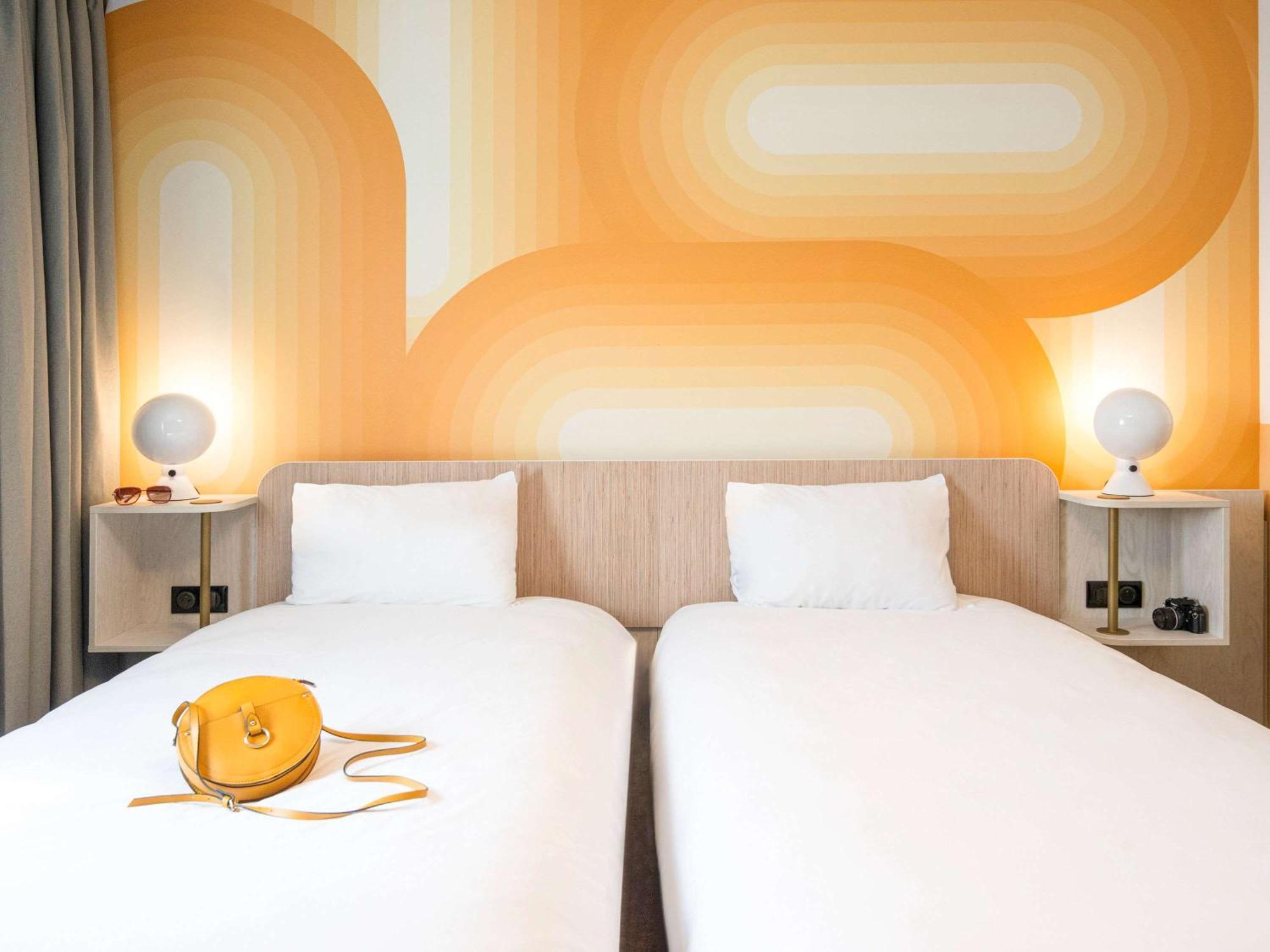 Ibis Styles Pertuis Portes Du Luberon Eksteriør bilde